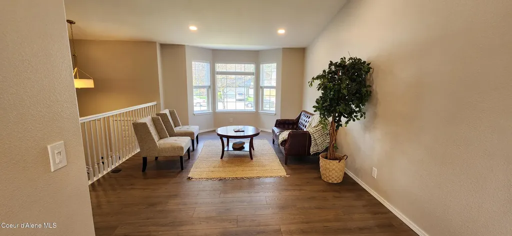 208 S Riverwood Court Post Falls ID 83854