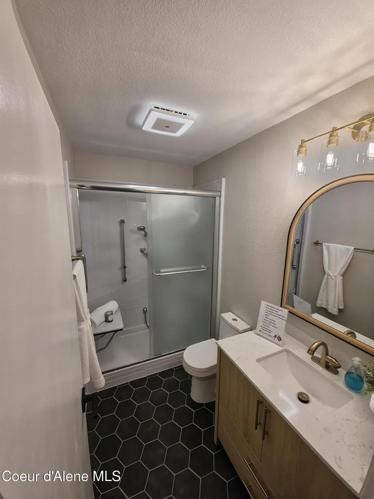 208 S Riverwood Court Post Falls ID 83854