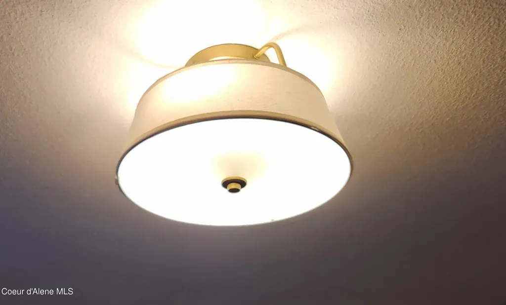 208 S Riverwood Court Post Falls ID 83854