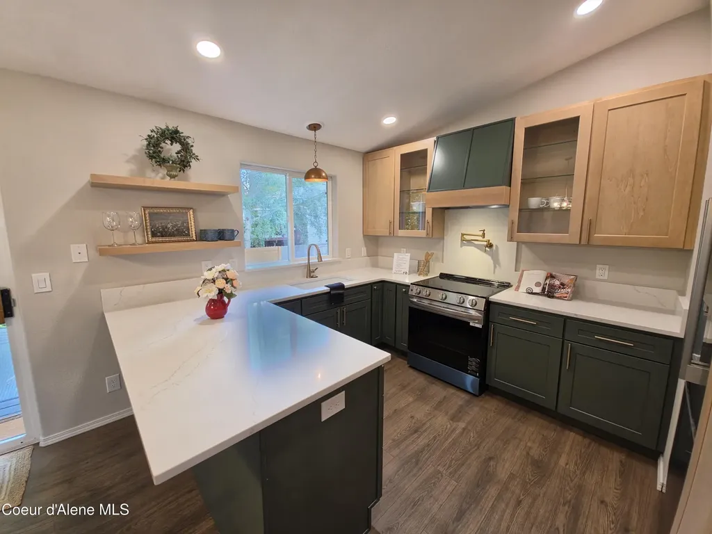 208 S Riverwood Court Post Falls ID 83854