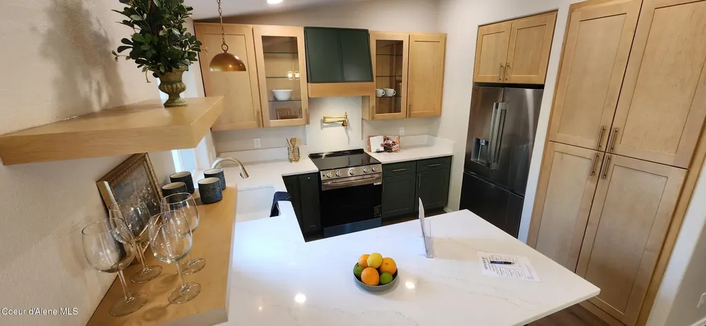 208 S Riverwood Court Post Falls ID 83854