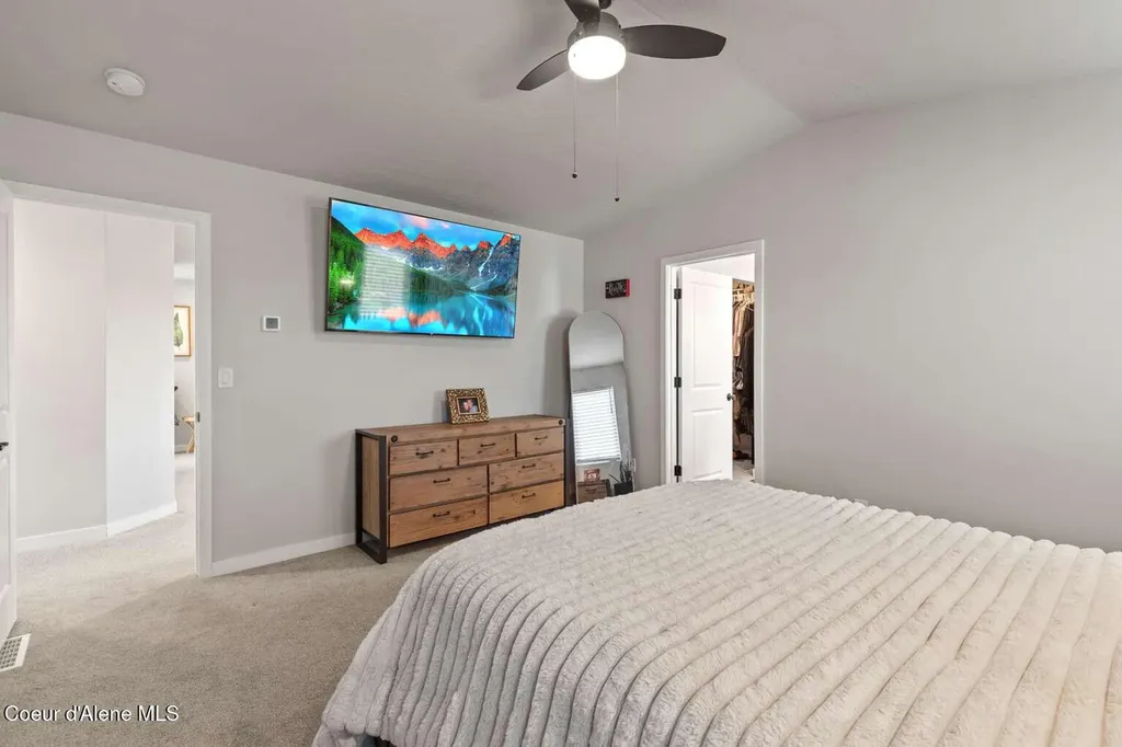 1033 E Percival Lane Post Falls ID 83854