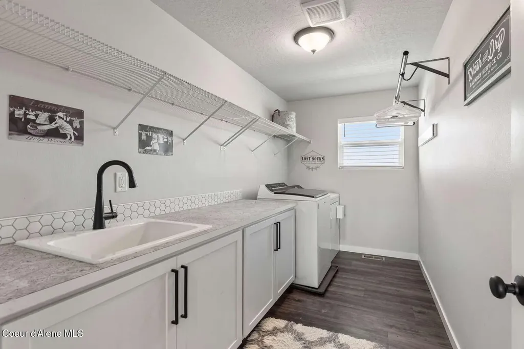 1033 E Percival Lane Post Falls ID 83854