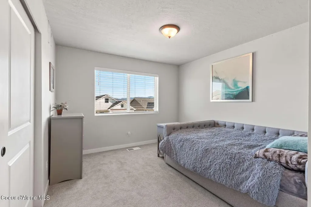 1033 E Percival Lane Post Falls ID 83854