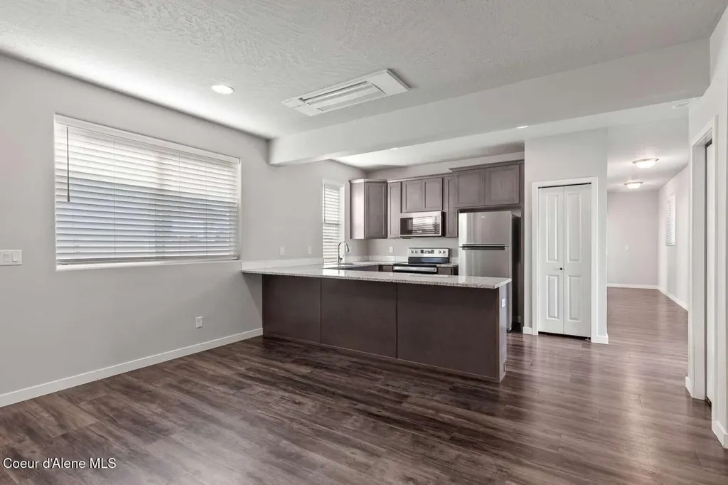 1033 E Percival Lane Post Falls ID 83854
