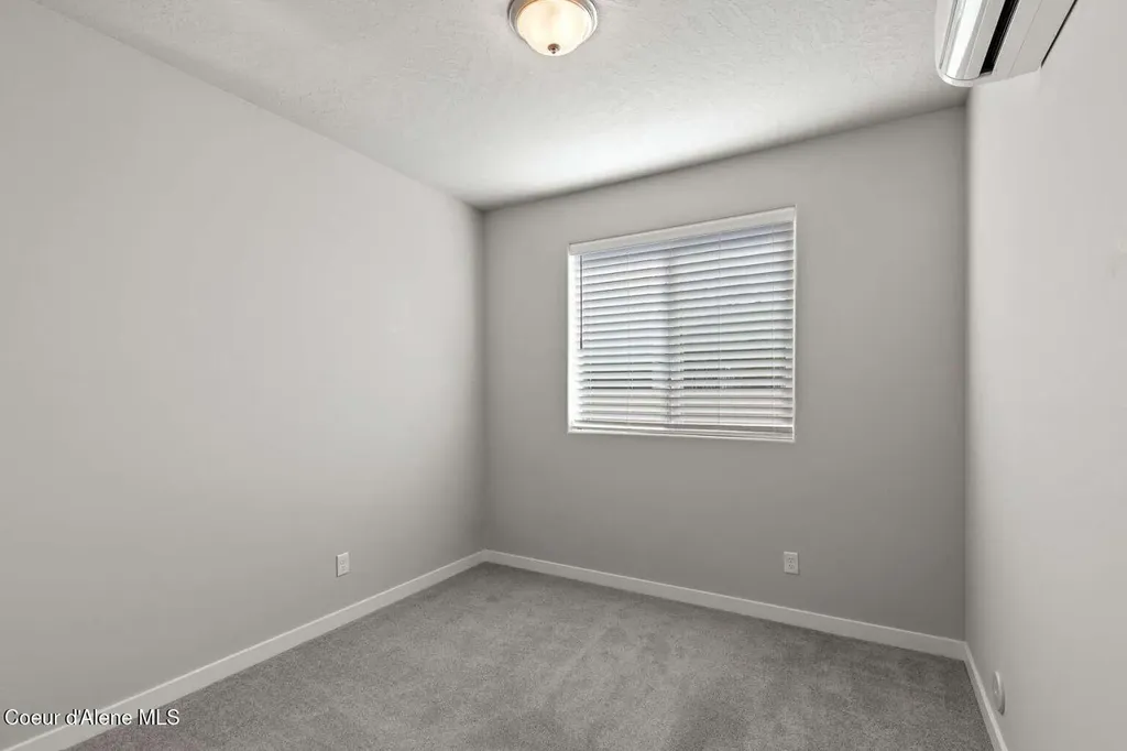 1033 E Percival Lane Post Falls ID 83854
