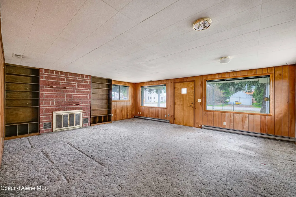 222 N Fourth Street Osburn ID 83849