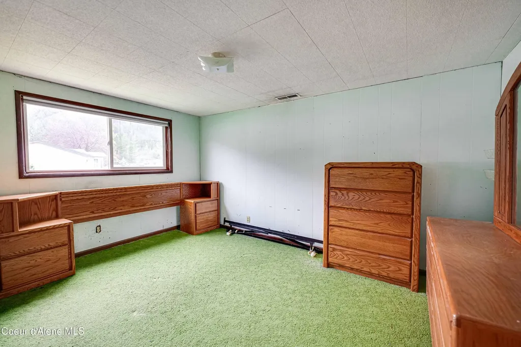 222 N Fourth Street Osburn ID 83849
