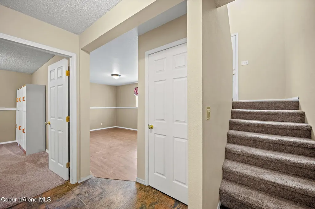 115 Belair Drive Pinehurst ID 83850
