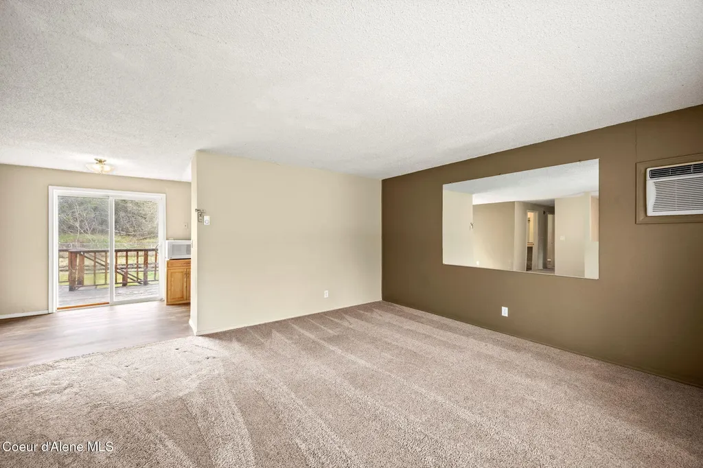 115 Belair Drive Pinehurst ID 83850