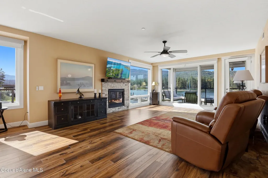 447 W Waterside Drive Post Falls ID 83854