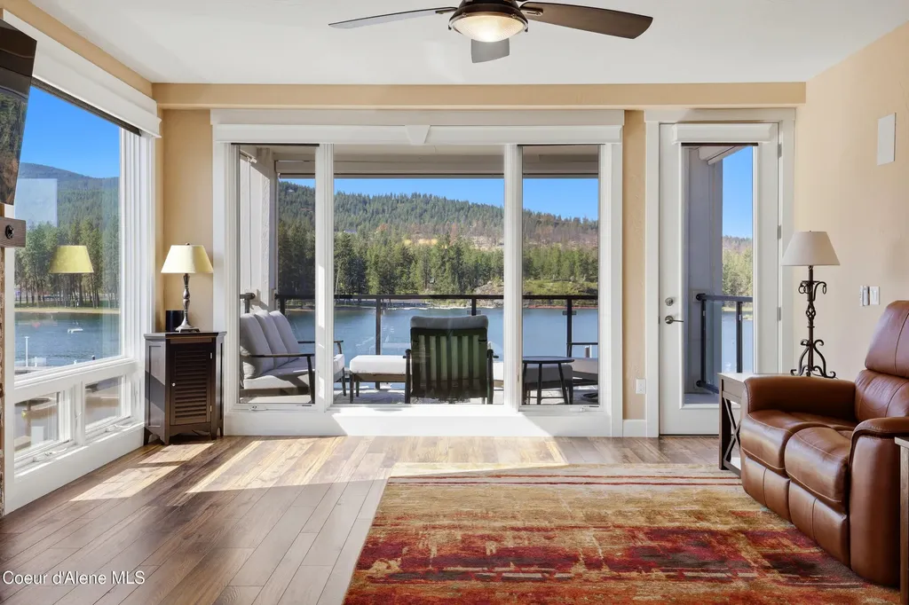 447 W Waterside Drive Post Falls ID 83854