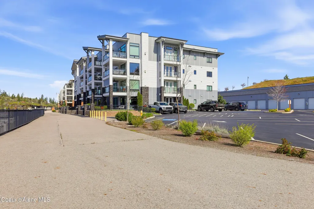 447 W Waterside Drive Post Falls ID 83854