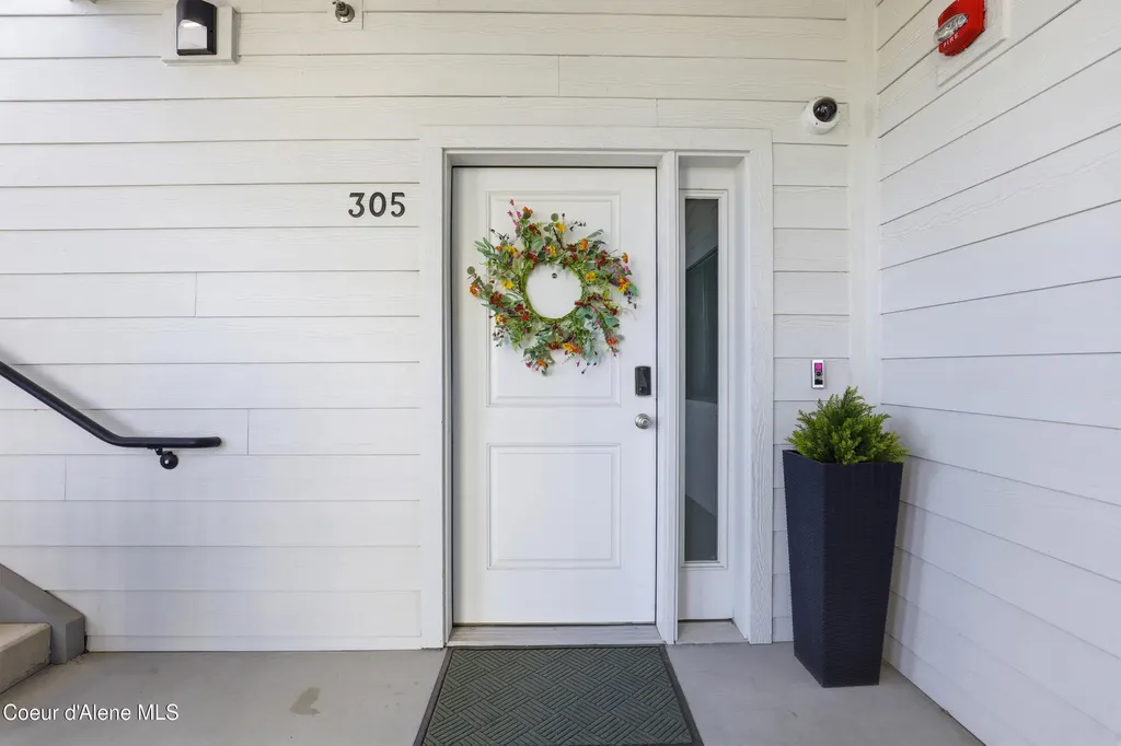 447 W Waterside Drive Post Falls ID 83854