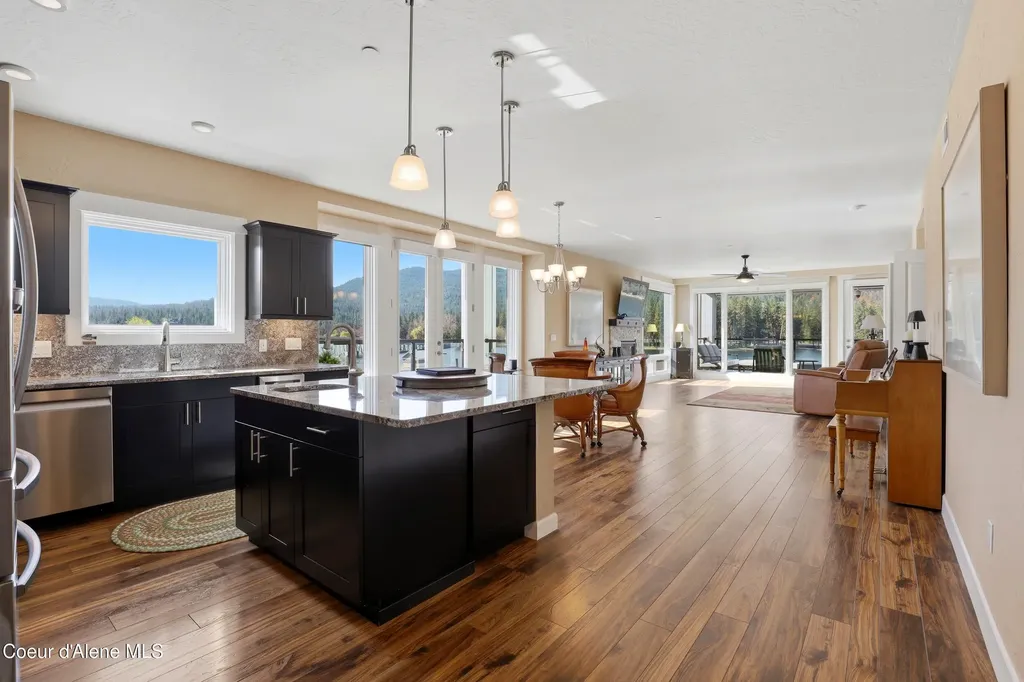 447 W Waterside Drive Post Falls ID 83854