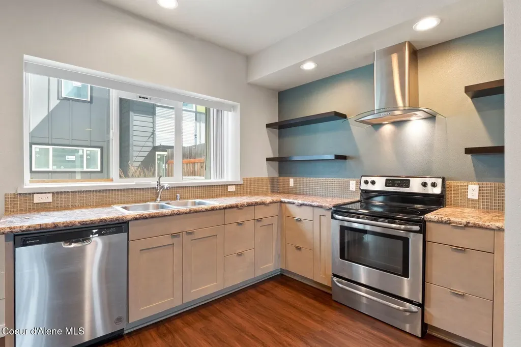 303 S Felts Road Spokane Valley WA 99206