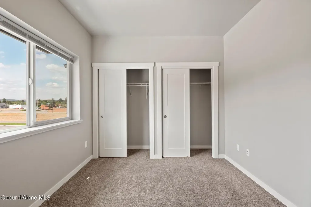 303 S Felts Road Spokane Valley WA 99206