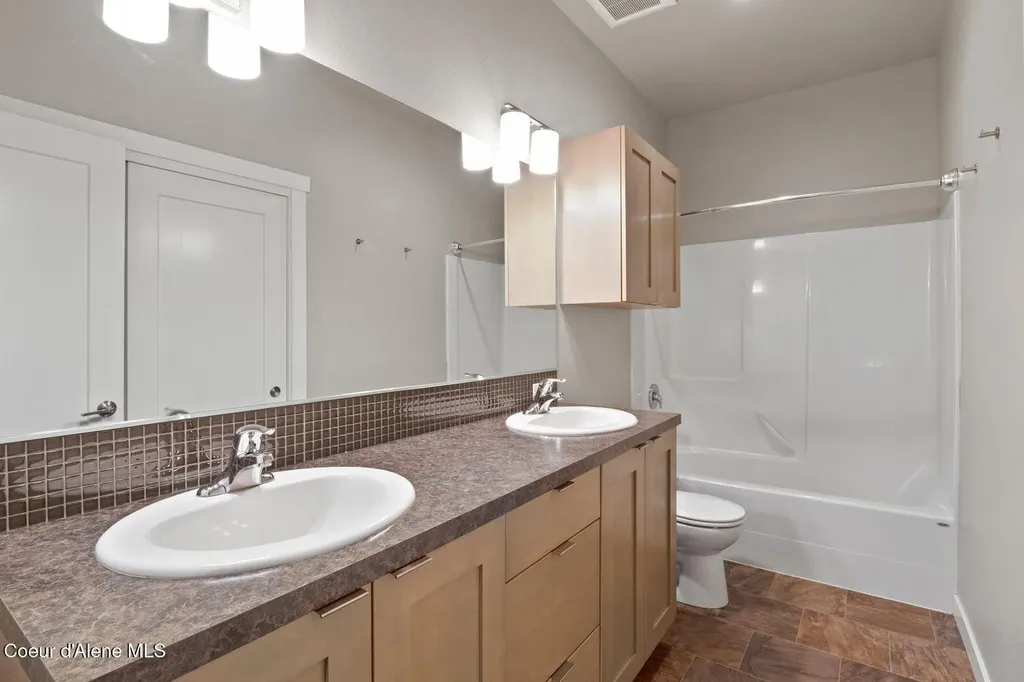 303 S Felts Road Spokane Valley WA 99206