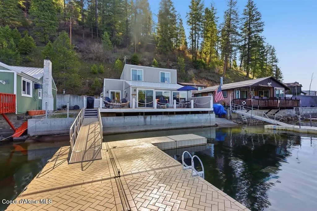 46977 E Deer Lake Road Loon Lake WA 99148