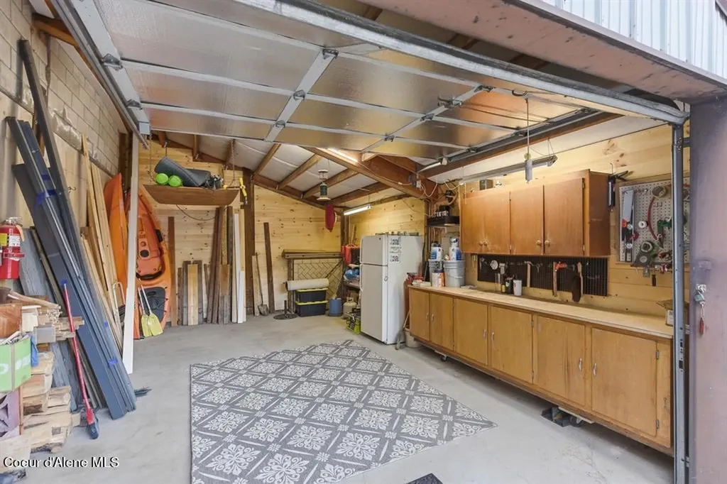 46977 E Deer Lake Road Loon Lake WA 99148