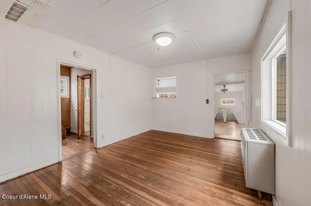 711 N Florence Avenue Sandpoint ID 83864