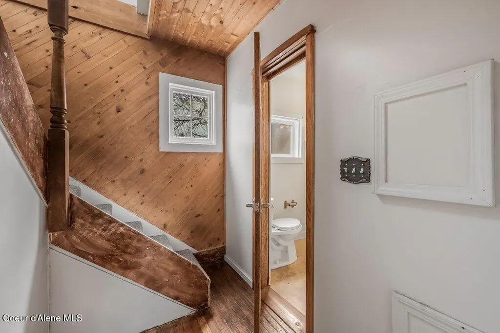 711 N Florence Avenue Sandpoint ID 83864