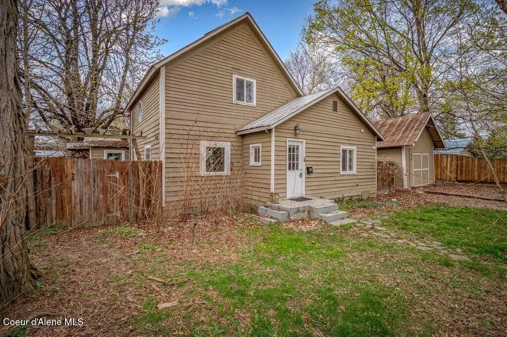 711 N Florence Avenue Sandpoint ID 83864