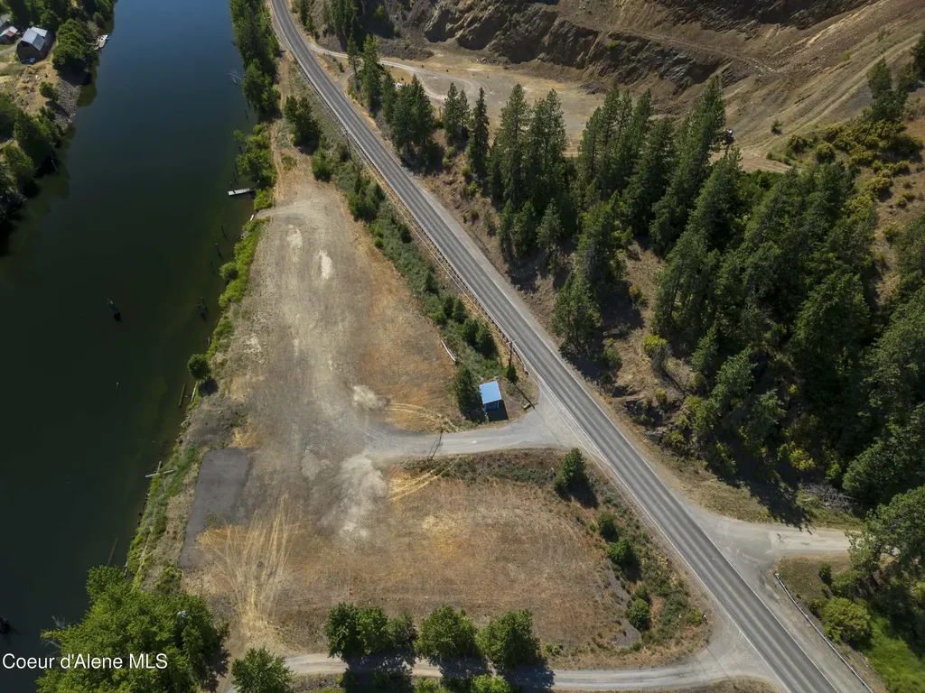 1827 St Joe River Road St. Maries ID 83861