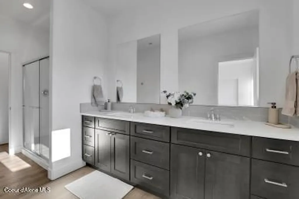 717 N Creative Way (lot 5) Post Falls ID 83854