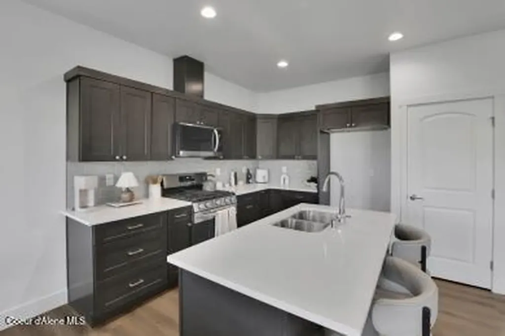 717 N Creative Way (lot 5) Post Falls ID 83854