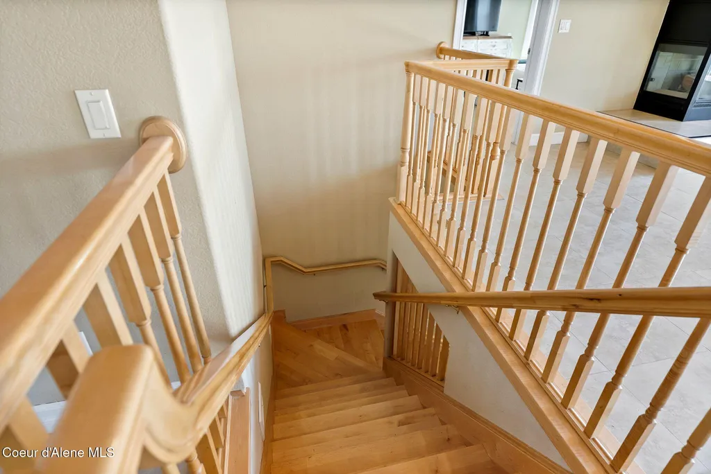 2953 E Badger Road Harrison ID 83833