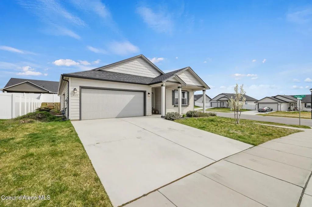 5977 W Theismann Road Rathdrum ID 83858