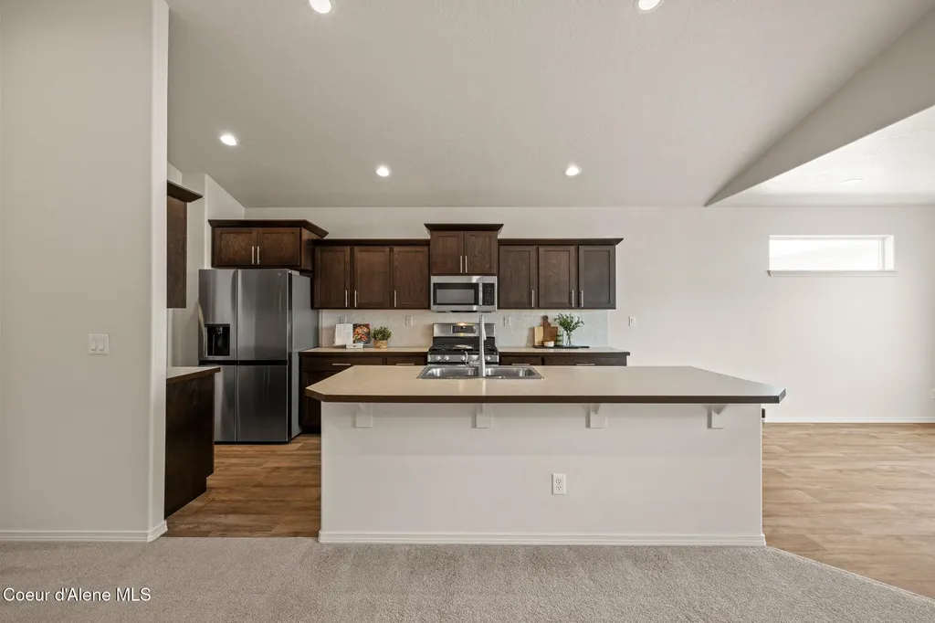 5977 W Theismann Road Rathdrum ID 83858