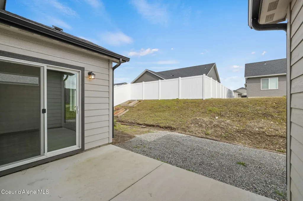 5977 W Theismann Road Rathdrum ID 83858