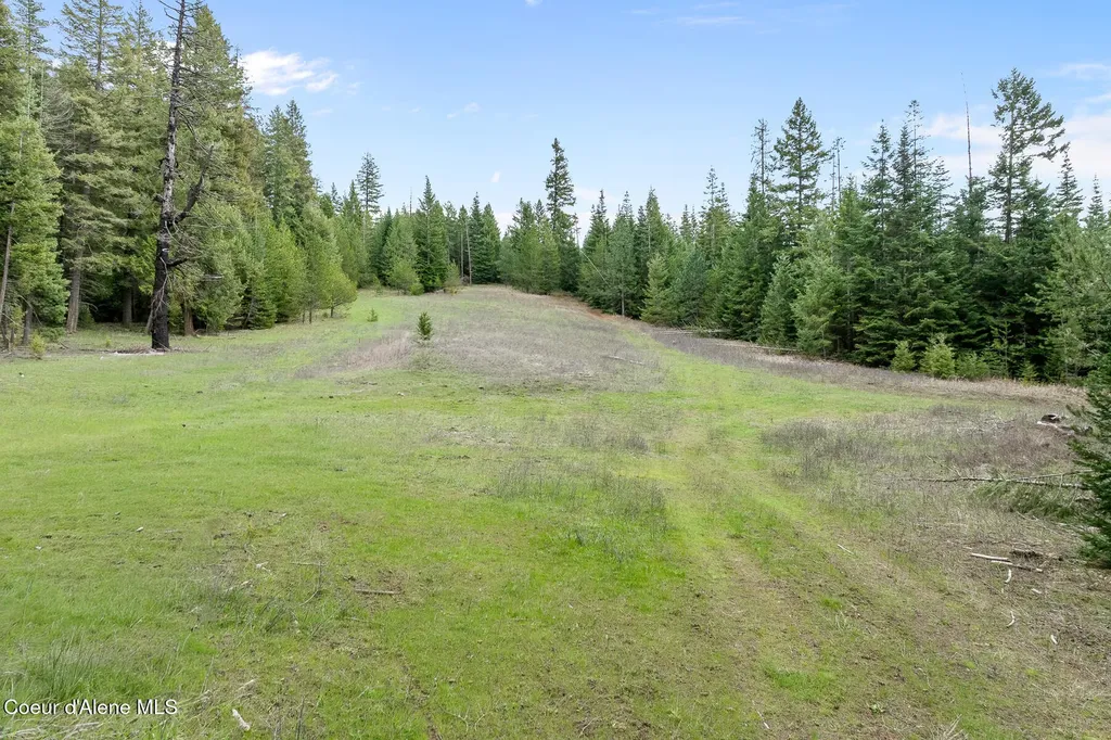 Nna Mesa Drive Athol ID 83801