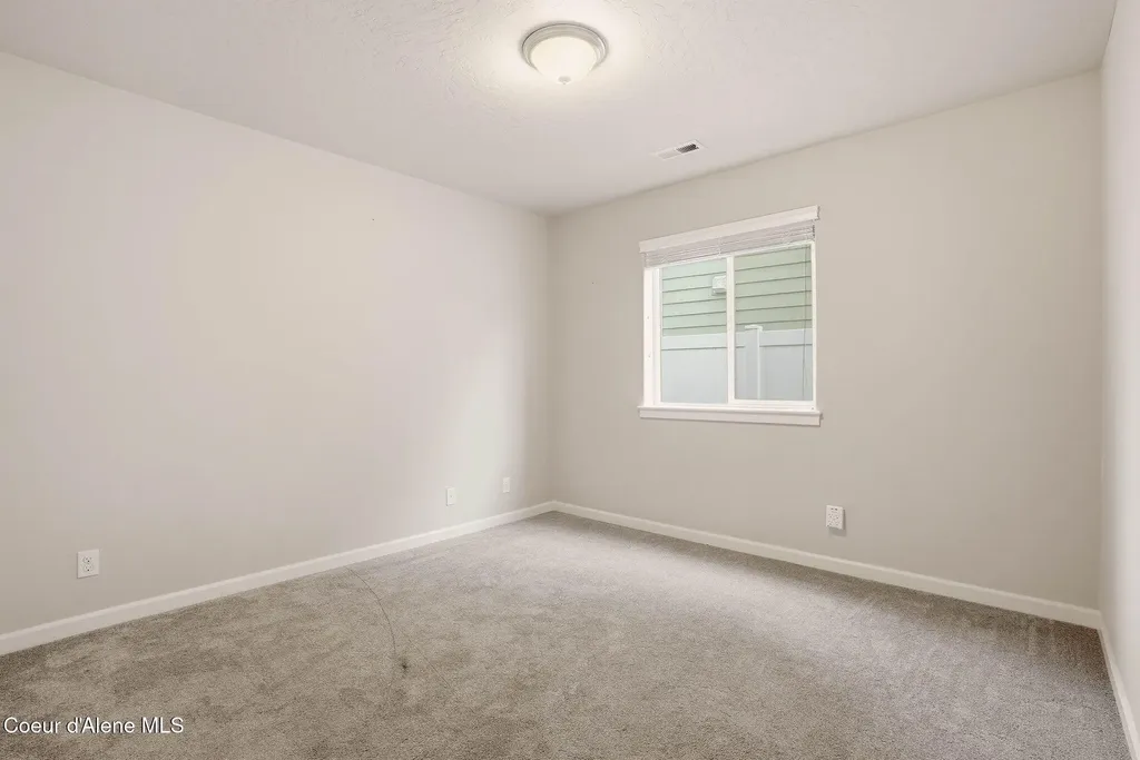 1675 W Yaquina Drive Post Falls ID 83854