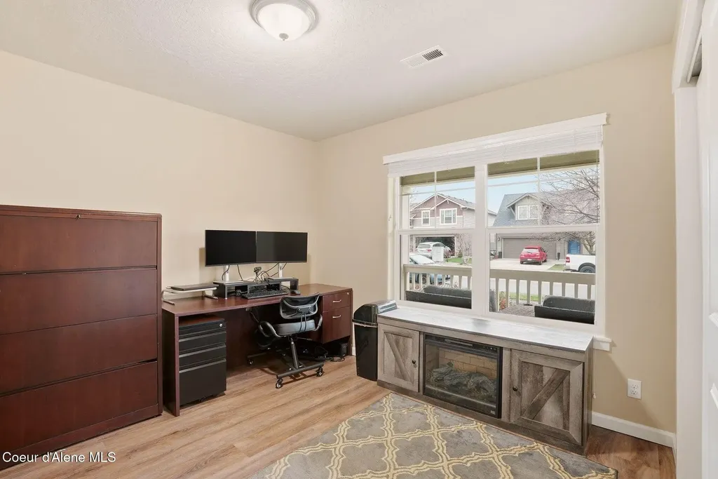 1675 W Yaquina Drive Post Falls ID 83854