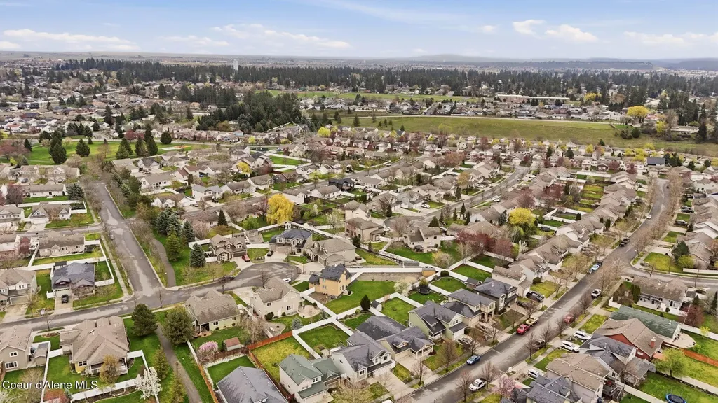 1675 W Yaquina Drive Post Falls ID 83854