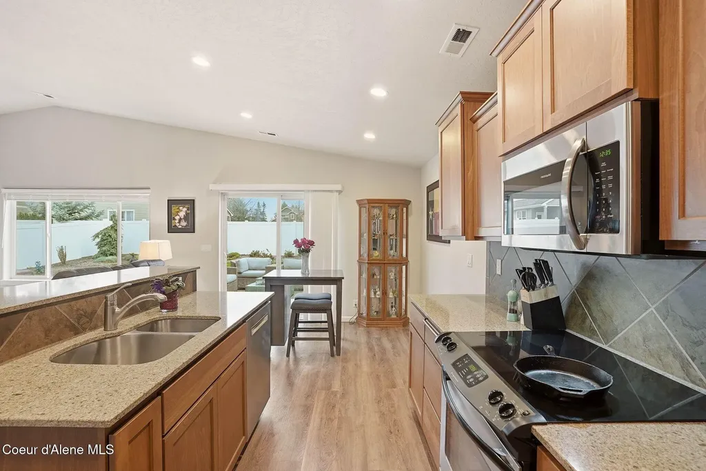 1675 W Yaquina Drive Post Falls ID 83854