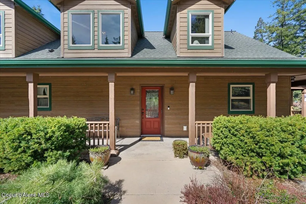 24102 N Derting Road Hayden ID 83835