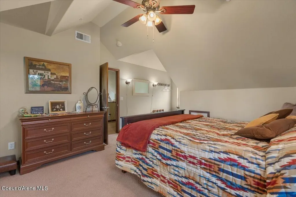 24102 N Derting Road Hayden ID 83835