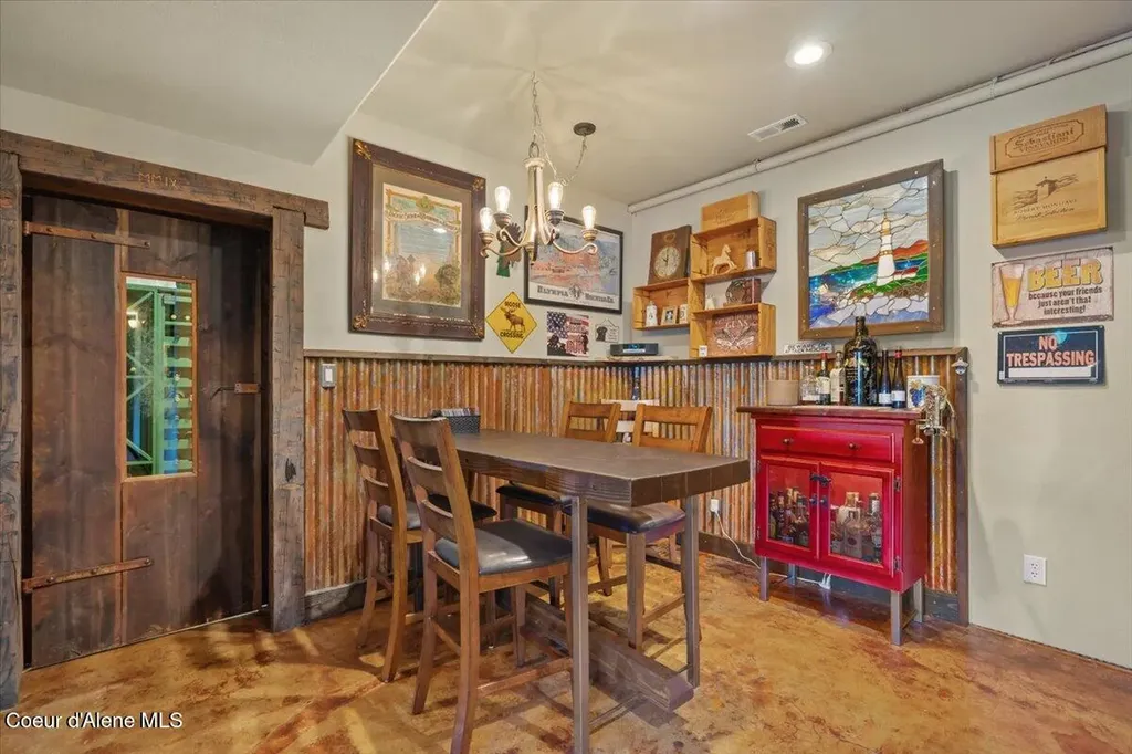 24102 N Derting Road Hayden ID 83835