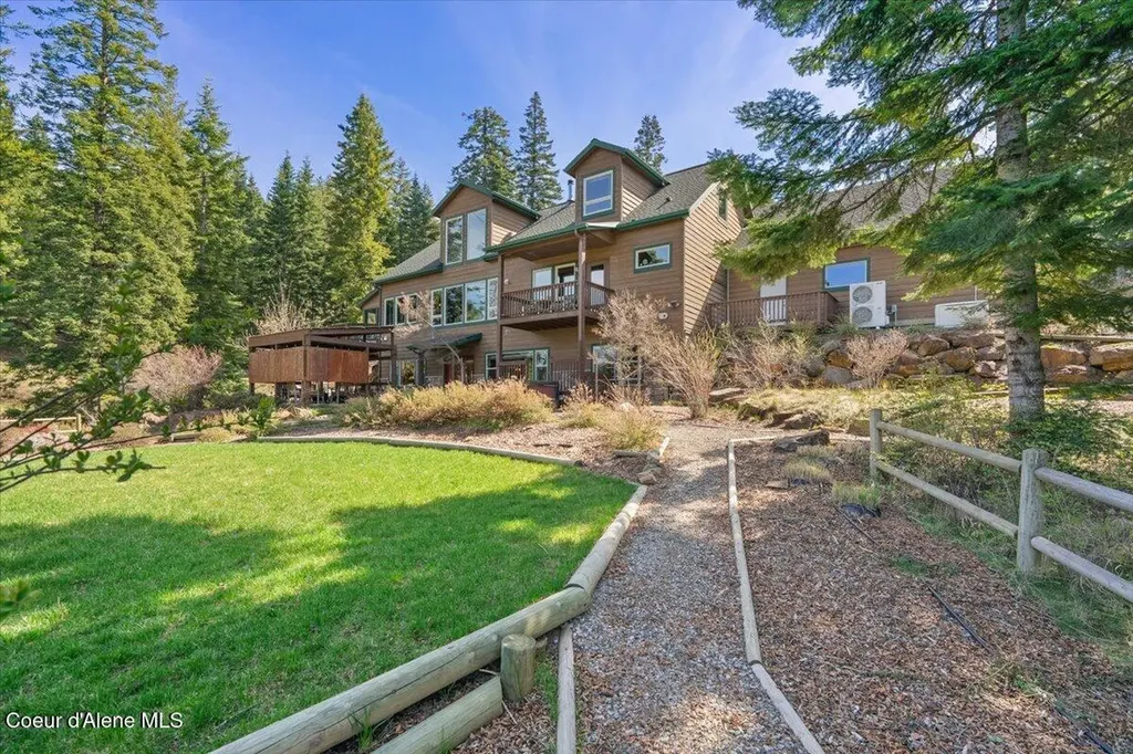 24102 N Derting Road Hayden ID 83835