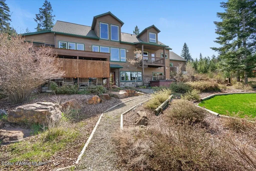 24102 N Derting Road Hayden ID 83835