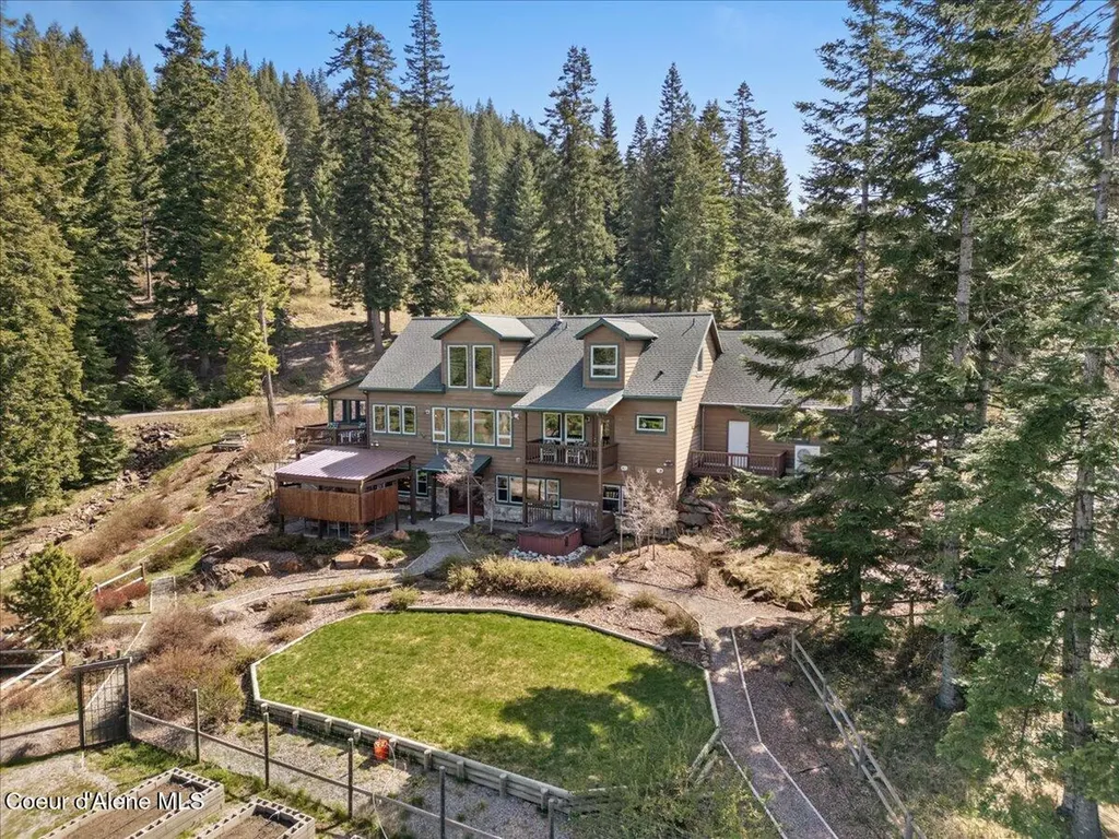 24102 N Derting Road Hayden ID 83835