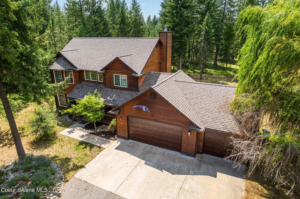 106 Quiet Place Moyie Springs ID 83845