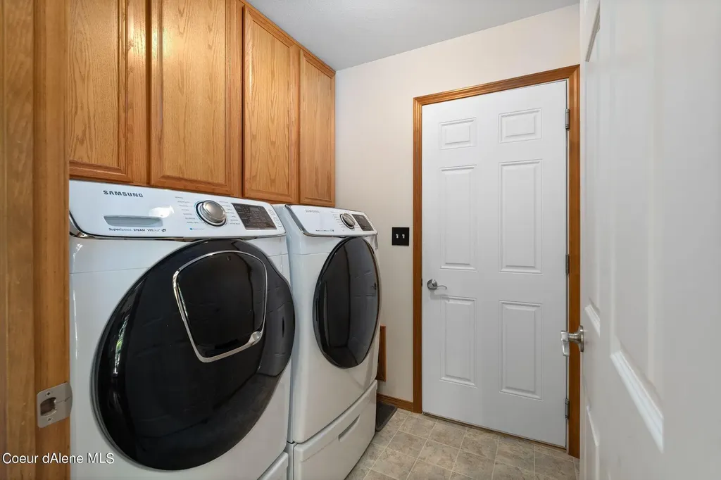 106 Quiet Place Moyie Springs ID 83845