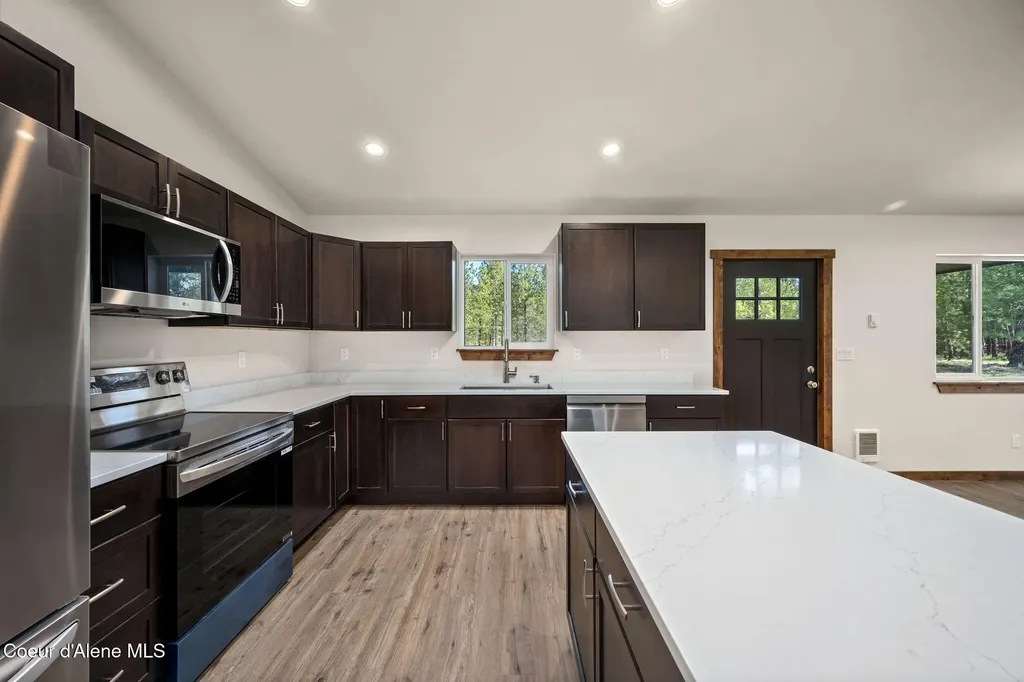55 Flattery Lane Blanchard ID 83804
