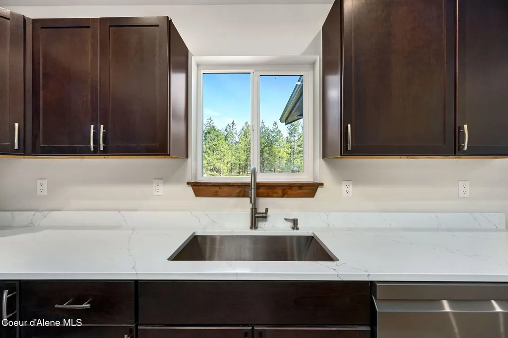 55 Flattery Lane Blanchard ID 83804