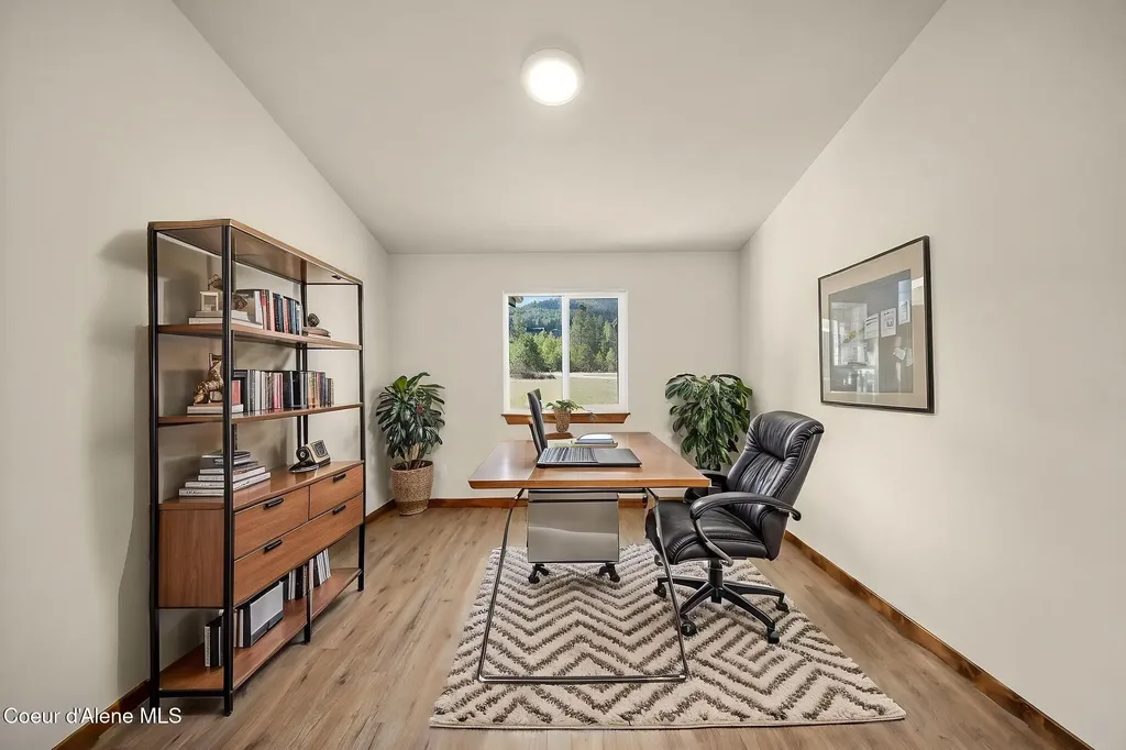 55 Flattery Lane Blanchard ID 83804